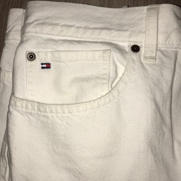 Tommy Hilfiger White Denim Jeans - Picture 2 of 5